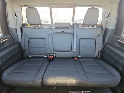 Used 2025 GMC Sierra 2500 Denali image 25