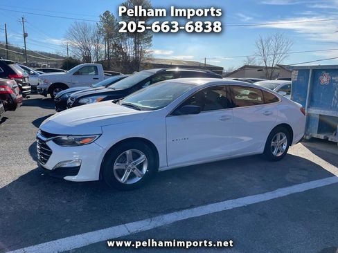 Used 2021 Chevrolet Malibu LS FWD image 1