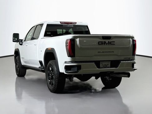 New 2026 GMC Sierra 2500 AT4 AWD/4WD image 5