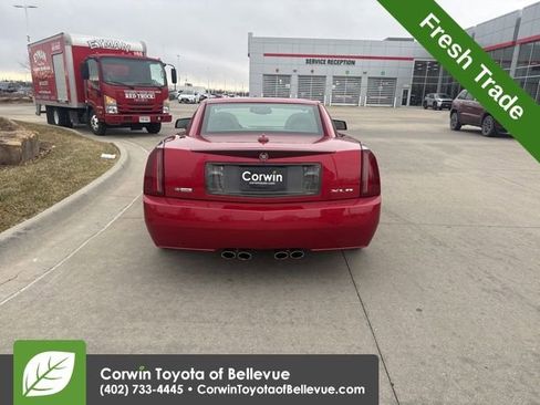 Used 2005 Cadillac XLR image 5