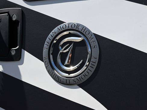Used 2016 Mercedes-Benz Sprinter 3500 image 13