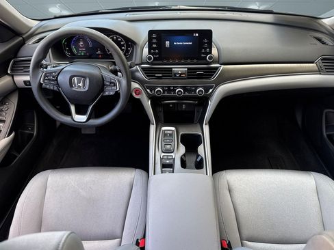 Used 2018 Honda Accord Hybrid image 15