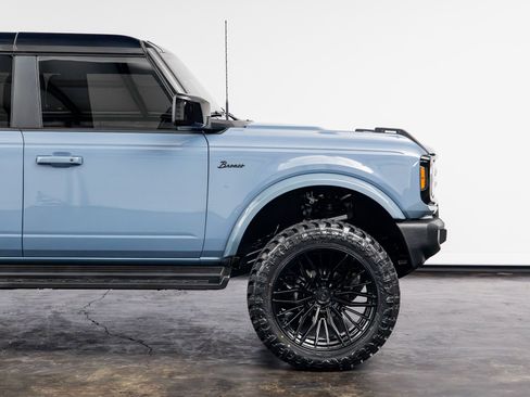 Used 2025 Ford Bronco Outer Banks AWD/4WD image 22