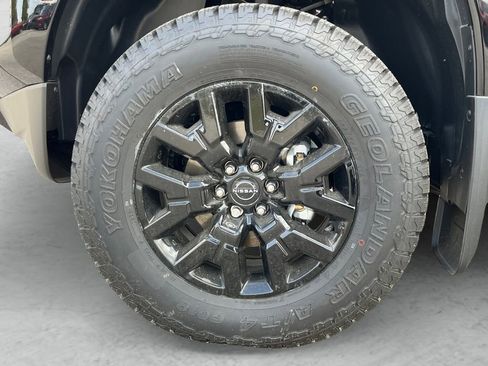 New 2026 Nissan Frontier SV w/ Tow Package image 23