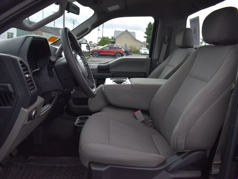 Used 2016 Ford F150 XL w/ Equipment Group 101A Mid AWD/4WD image 13