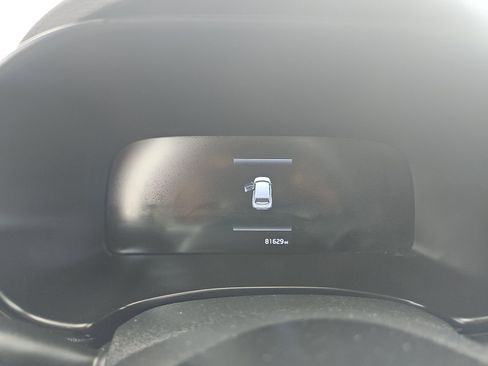 Used 2023 Kia Soul LX w/ Option Group 015 FWD image 14