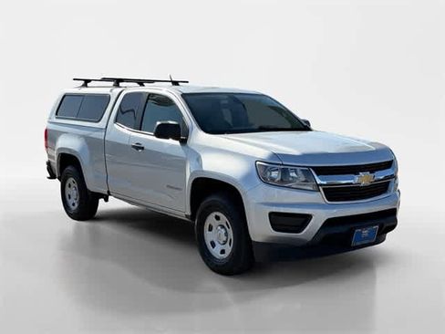 Used 2018 Chevrolet Colorado W/T image 14