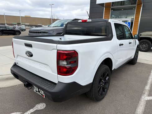 Used 2025 Ford Maverick XLT w/ XLT Luxury Package image 3