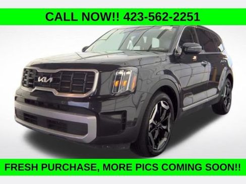 Used 2025 Kia Telluride S FWD image 1