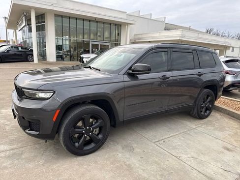 Used 2021 Jeep Grand Cherokee L Laredo AWD/4WD image 1