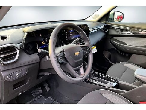 New 2026 Chevrolet TrailBlazer LT image 7