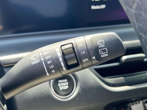 Used 2025 Kia Seltos EX w/ EX Sunroof Package AWD/4WD image 27