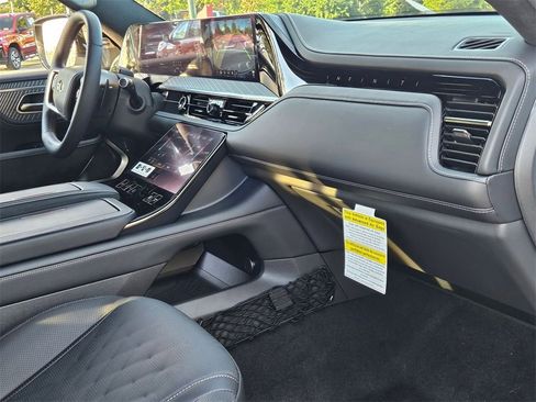 New 2026 INFINITI QX80 Autograph w/ Premium Cargo Package image 26