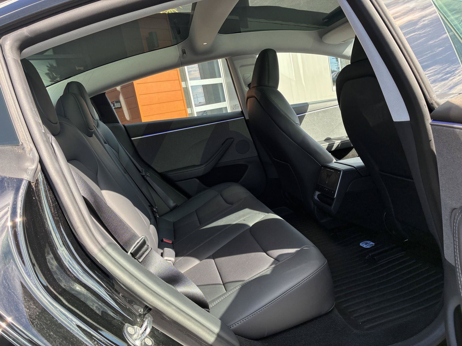 Used 2025 Tesla Model 3 Long Range RWD image 11