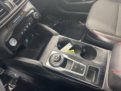 Used 2023 Ford Escape ST-Line w/ Tech Pack #1 image 19