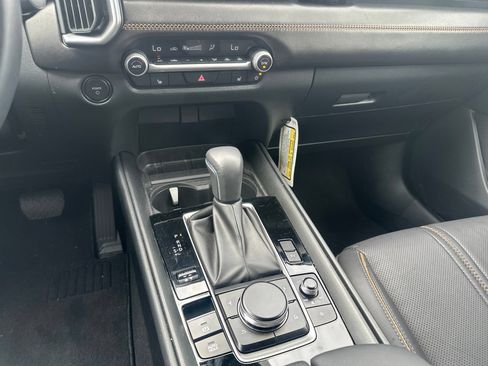 Certified 2025 MAZDA CX-50 AWD 2.5 Hybrid w/ Premium Pkg image 21