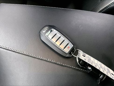 Used 2023 INFINITI QX55 Luxe w/ Cargo Package image 13