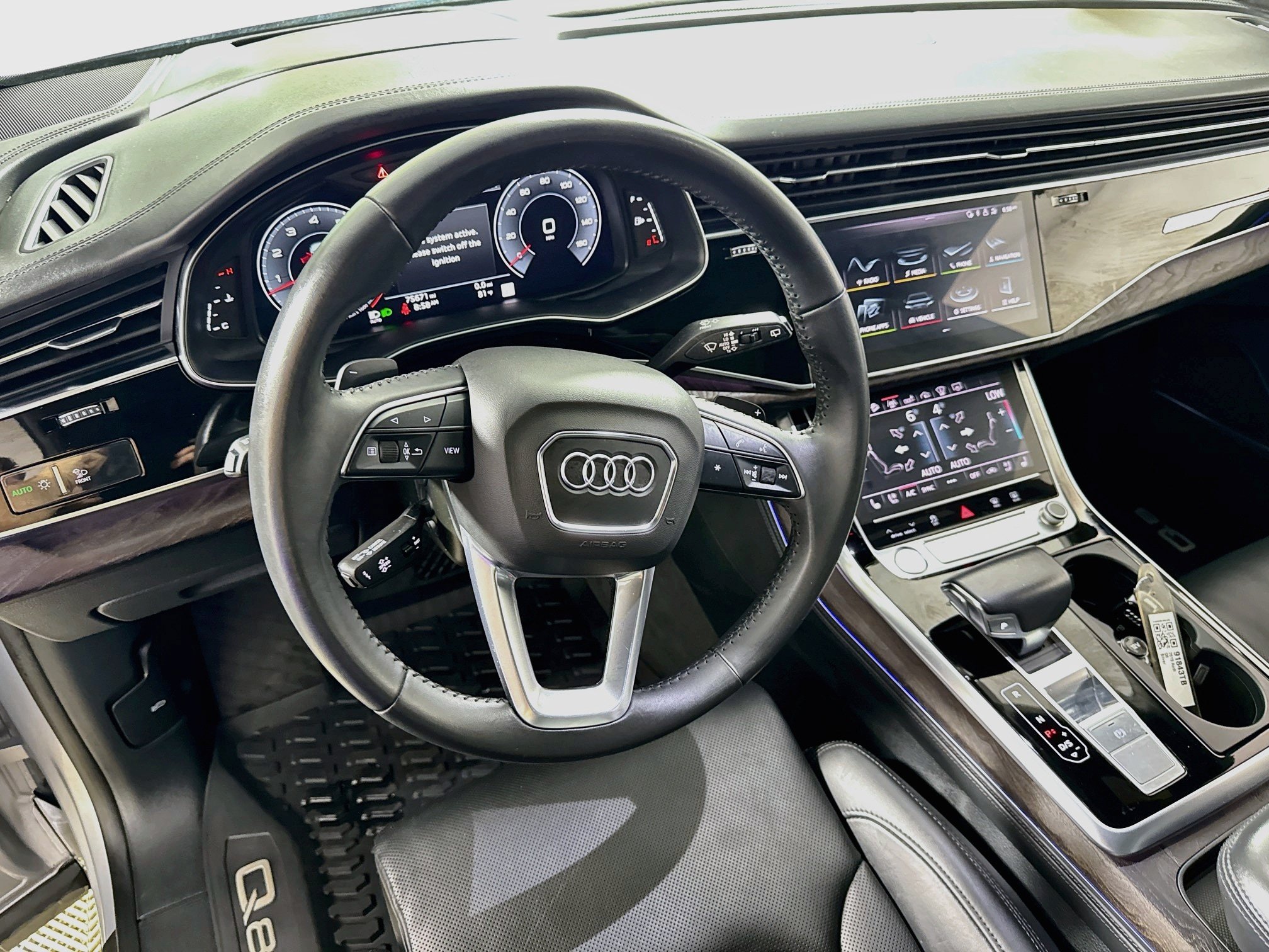 Used 2019 Audi Q8 Prestige AWD/4WD image 25