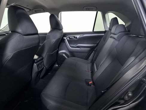 Used 2023 Toyota RAV4 LE AWD/4WD image 26