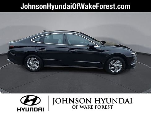 New 2026 Hyundai Sonata SE FWD image 13