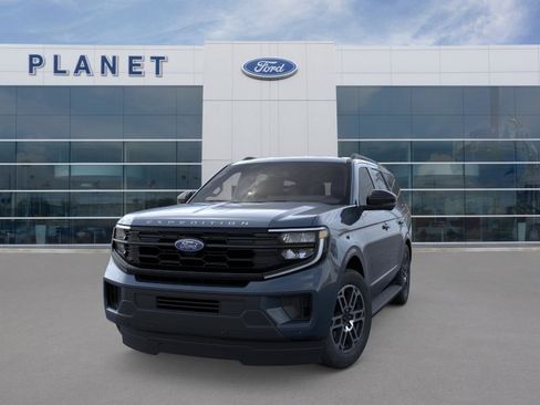 New 2026 Ford Expedition Active RWD image 2