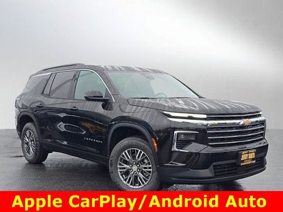 New 2025 Chevrolet Traverse LT w/ Driver Confidence Package