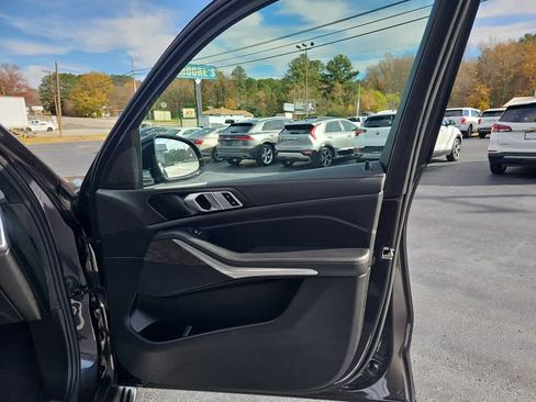 Used 2023 BMW X5 sDrive40i w/ Premium Package image 25