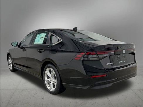 New 2025 Honda Accord LX image 3
