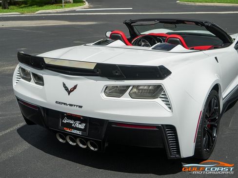Used 2016 Chevrolet Corvette Z06 w/ 3LZ Preferred Equipment Group RWD image 57
