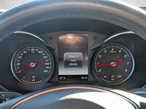 Used 2017 Mercedes-Benz GLC 300 4MATIC image 10