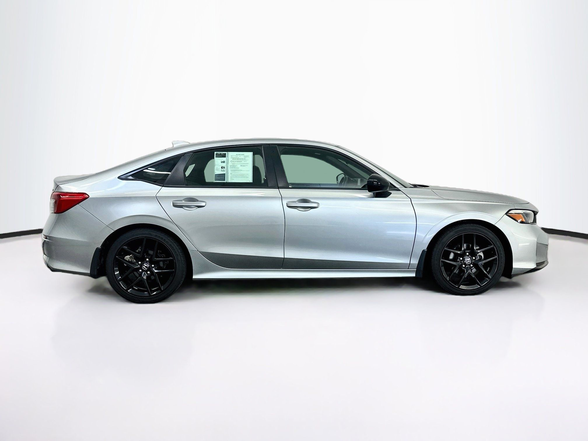 Used 2025 Honda Civic Sport image 10