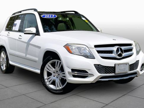 Used 2013 Mercedes-Benz GLK 350 4MATIC image 3
