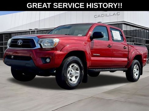 Used 2015 Toyota Tacoma PreRunner w/ SR5 Package RWD image 4