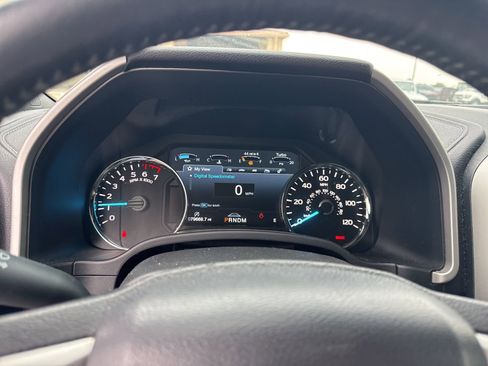 Used 2020 Ford F150 Lariat w/ Equipment Group 502A Luxury image 11