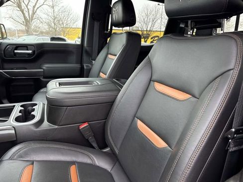 Used 2021 GMC Sierra 1500 AT4 w/ AT4 Premium Package image 17