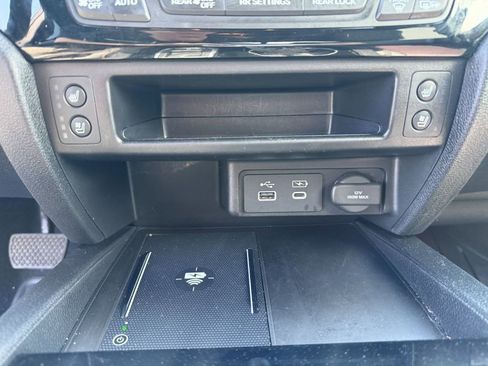 Used 2025 Honda Ridgeline Black Edition image 19