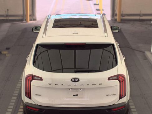 Used 2021 Kia Telluride SX AWD/4WD image 6