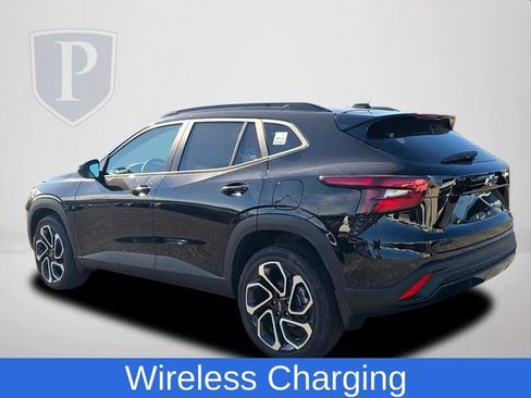 New 2026 Chevrolet Trax RS w/ Sunroof Package image 9