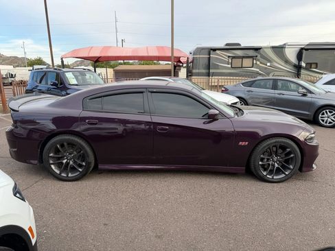 Used 2021 Dodge Charger Scat Pack w/ Driver Convenience Group image 4