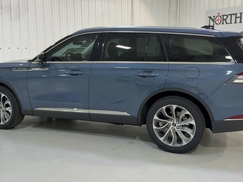 New 2026 Lincoln Aviator 2WD image 7