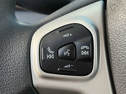 Used 2013 Ford Fiesta SE FWD image 18