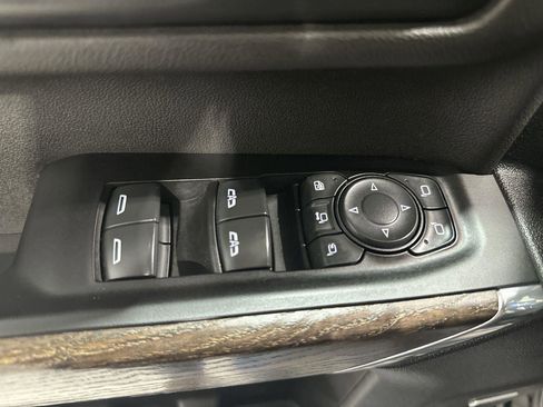 Used 2022 GMC Sierra 2500 Denali w/ Denali Ultimate Package image 23