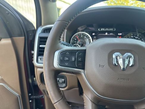 Used 2021 RAM 1500 Laramie image 17