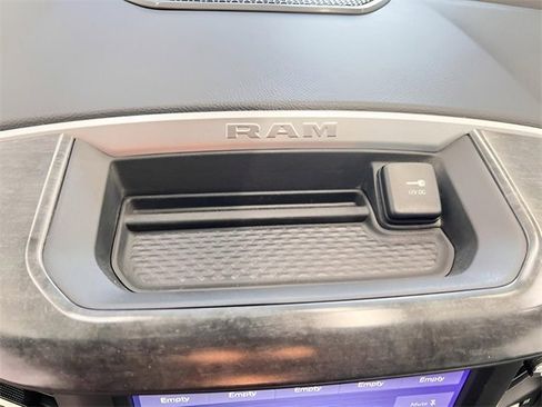 Used 2019 RAM 1500 Big Horn image 27