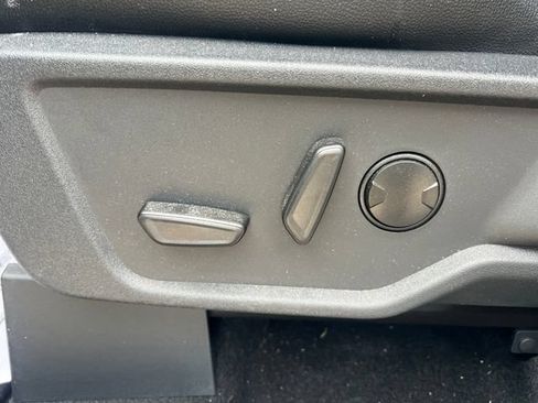 Used 2023 Ford Bronco Badlands w/ Sasquatch Package AWD/4WD image 35
