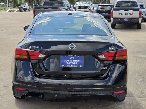 Used 2022 Nissan Altima 2.5 SV AWD/4WD image 8