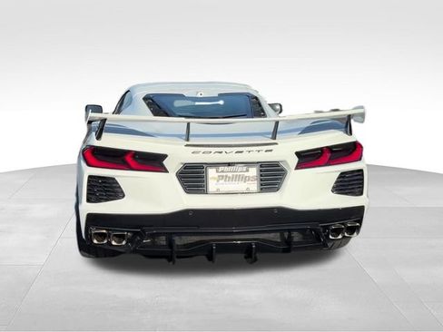 Used 2023 Chevrolet Corvette Stingray Preferred Cpe w/ Z51 Performance Package RWD image 5