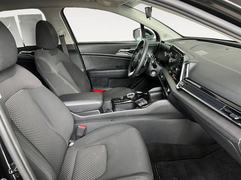 Certified 2023 Kia Sportage LX AWD/4WD image 13