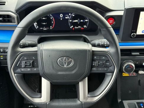 Used 2025 Toyota 4Runner TRD Off-Road image 20