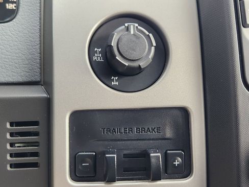 Used 2014 Ford F150 XLT w/ Equipment Group 302A Luxury image 12